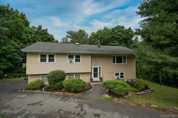 30 Laura RD, Monroe, NY 10950