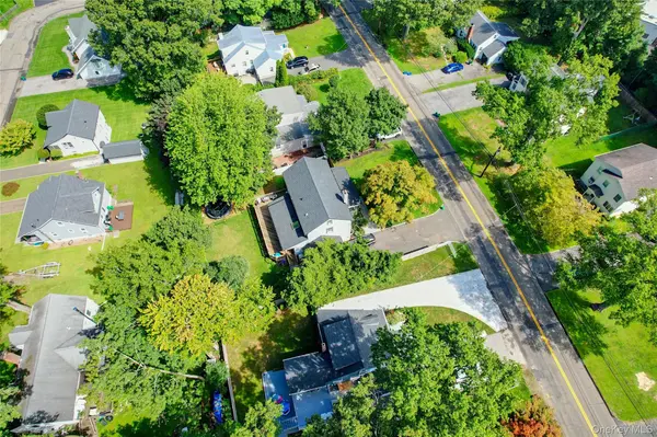 35 Grandview AVE, Nanuet, NY 10954