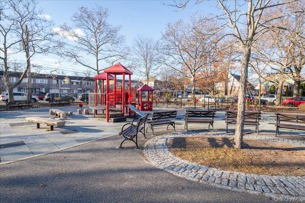 139-16 219th, Jamaica, NY 11412