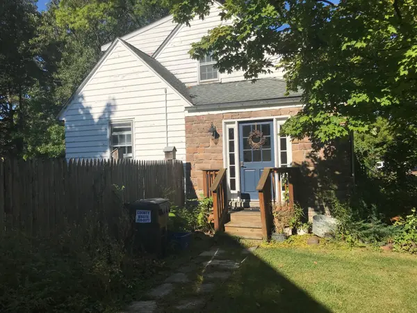 15 Charles Street, Hudson, NY 12534