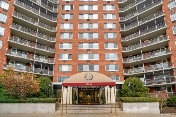 220-55 46 AVE #5R, Bayside, NY 11362