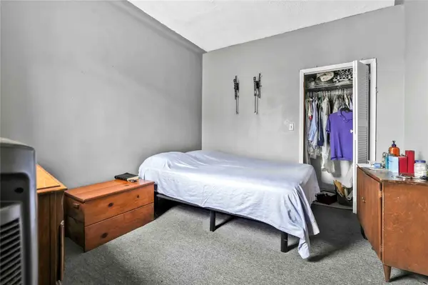 214-69 Jamaica AVE, Jamaica, NY 11428