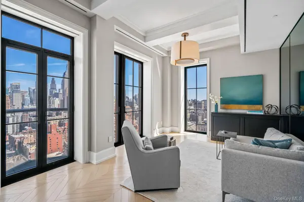 212 W 18th ST #PH2, New York (manhattan), NY 10011