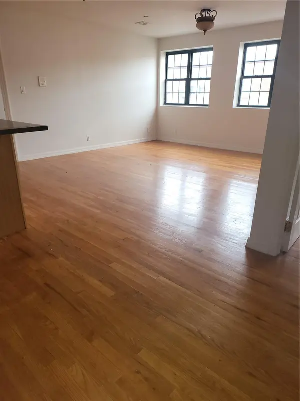 5221 Flatlands AVE, Brooklyn, NY 11234