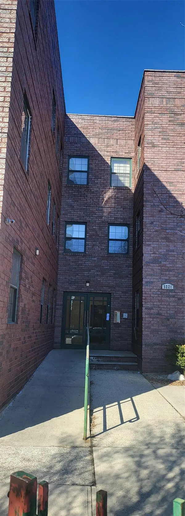 5221 Flatlands AVE, Brooklyn, NY 11234