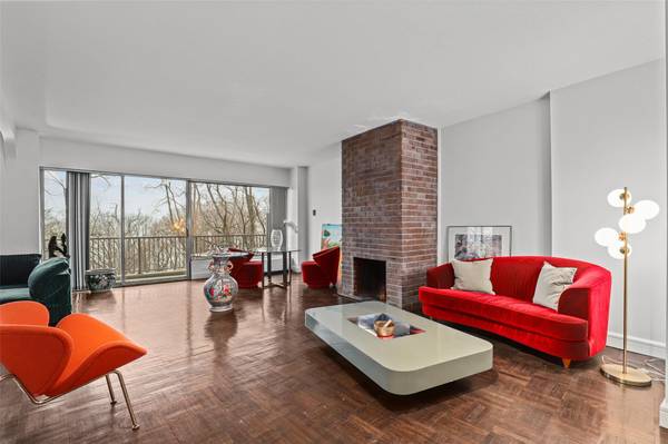 4455 Douglas AVE #3EF, Bronx, NY 10471