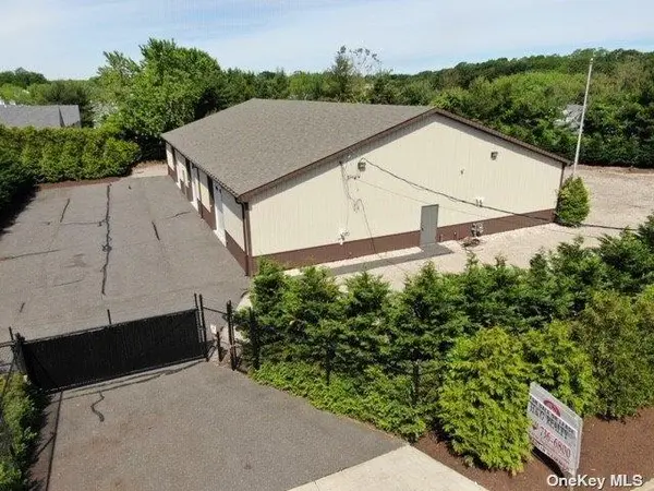 50 N Columbia ST, Port Jefferson, NY 11777