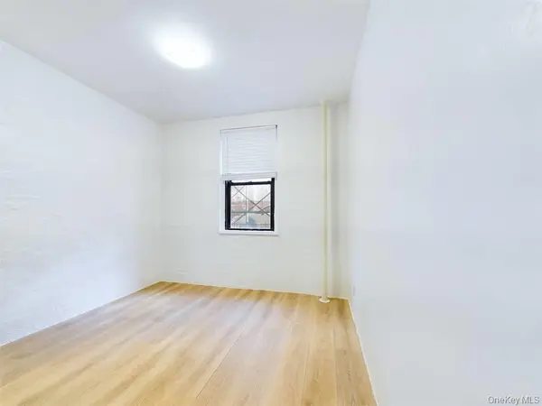 21-58 35 street #1E, Astoria, NY 11105