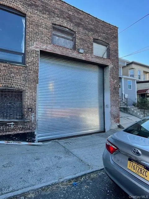 30 SOUTH ST #1-2, Mount Vernon, NY 10550