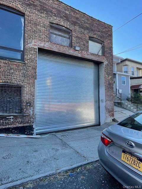 30 SOUTH ST #1-2, Mount Vernon, NY 10550