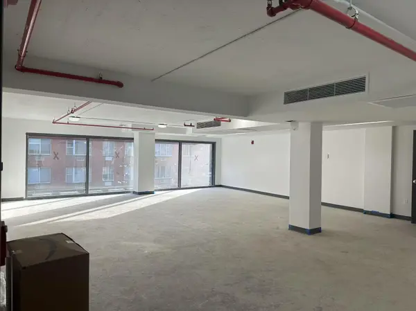 13680 41 AVE #2C, Flushing, NY 11355