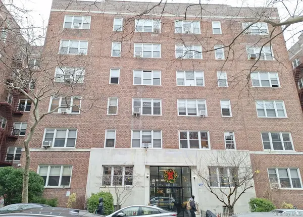 35-21 79th ST #4E, Jackson Heights, NY 11372