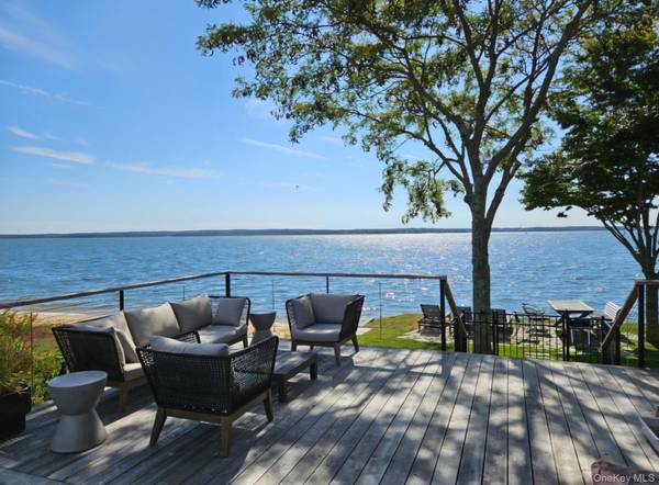 599 Peconic Bay BLVD, Jamesport, NY 11947