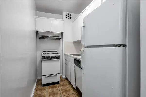 185 S. Middle Neck RD #1G, Great Neck, NY 11021