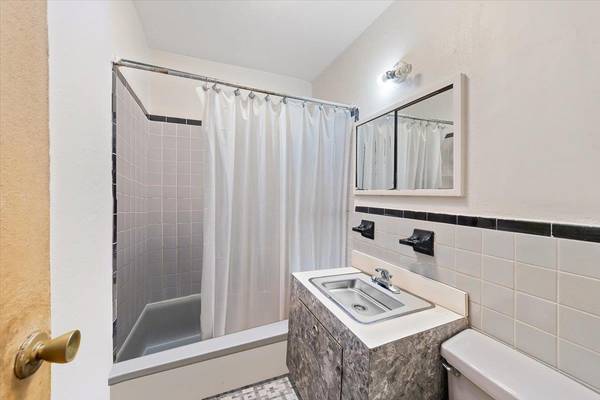 1764 Bartow AVE, Bronx, NY 10469