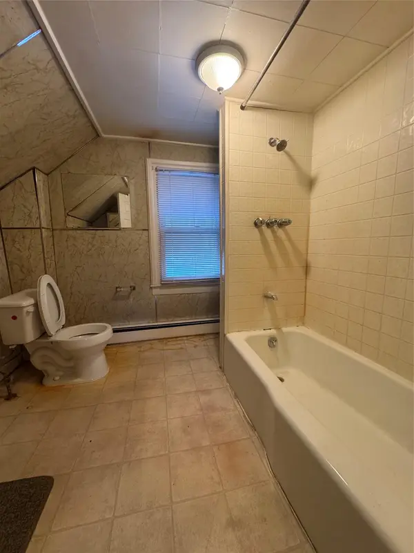 34 N Cedar ST, Beacon, NY 12508