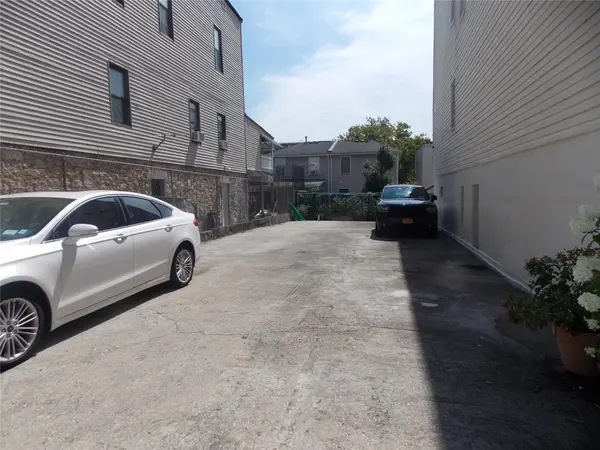 770 Jackson Ave., Bronx, NY 10456