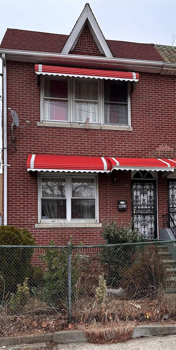4026 Paulding AVE, Bronx, NY 10466