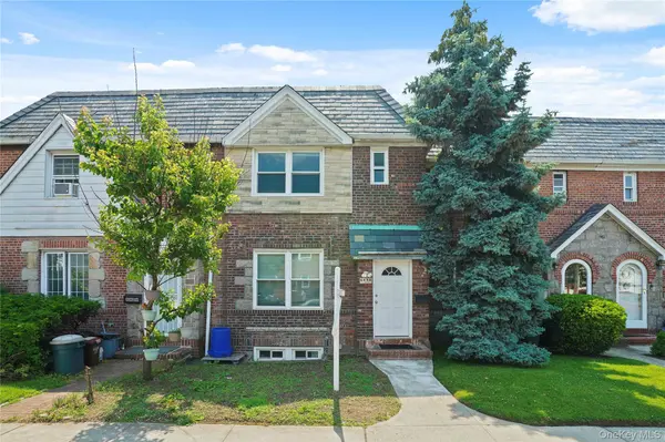 64-18 84 PL, Middle Village, NY 11379