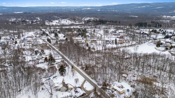 7 Townsend RD, Hopewell Junction, NY 12533