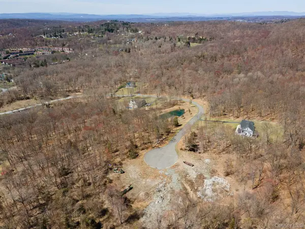 Stonecrest Lot #19 CT, Hopewell Junction, NY 12533