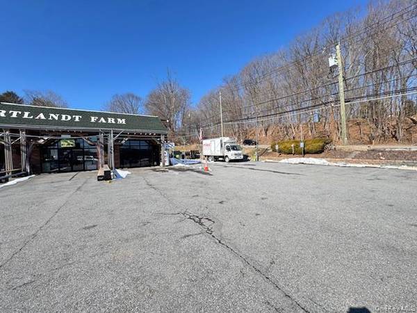 2267 Crompond RD, Cortlandt Manor, NY 10567