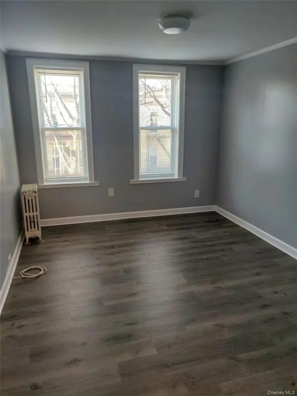 41-43 49 Street, Sunnyside, NY 11104