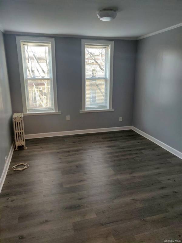 41-43 49 Street, Sunnyside, NY 11104