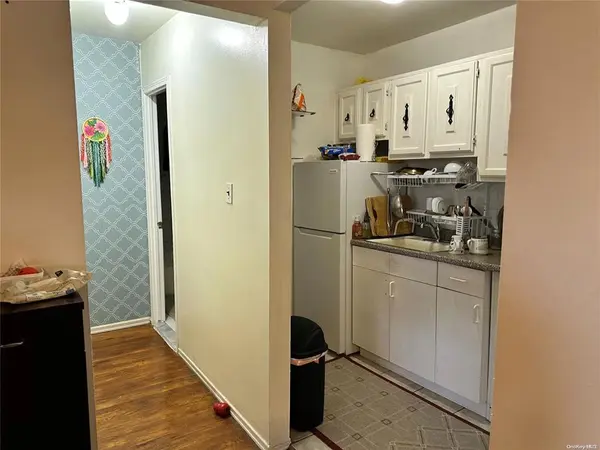 52-08 90th ST, Elmhurst, NY 11373