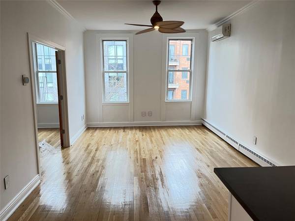 206 Montrose AVE #3A, Brooklyn, NY 11206