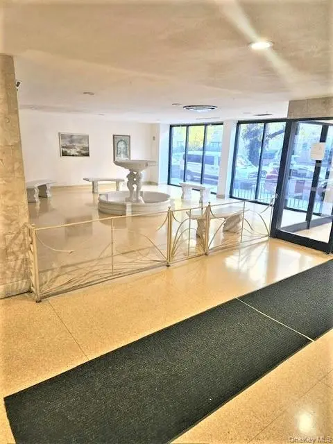 99-06 58 AVE #3H, Corona, NY 11368