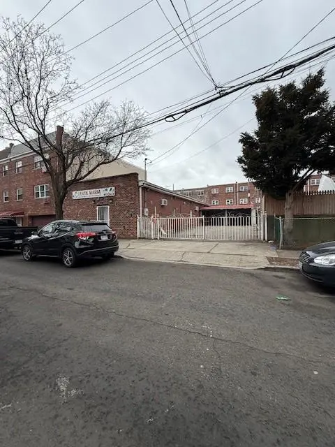 2419 Dorsey ST, Bronx, NY 10461