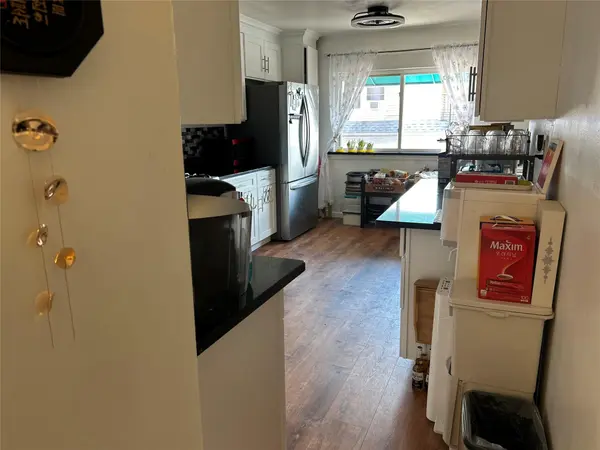213-14 Hillside AVE, Queens Village, NY 11427