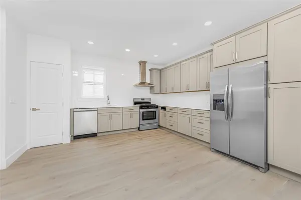 6140 Delafield AVE, Bronx, NY 10471