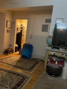 87-40 Francis Lewis BLVD #B42, Queens Village, NY 11427