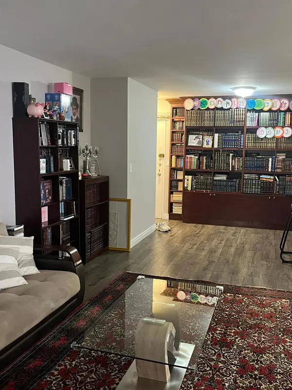 61-55 98 ST #1D, Rego Park, NY 11374