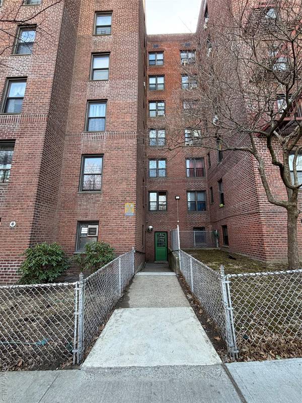 740 E 232 ST #TB, Bronx, NY 10466
