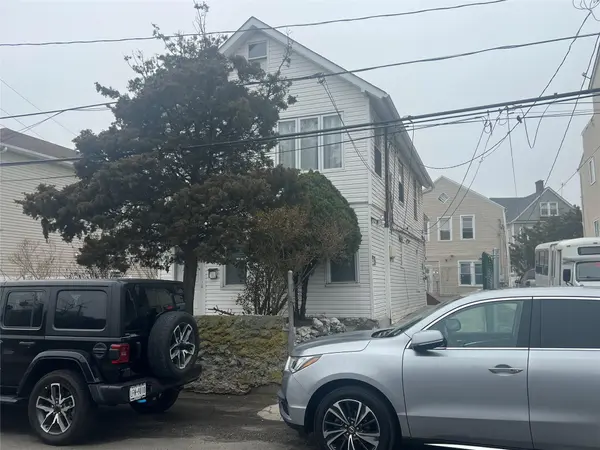 303 Beach 84th ST, Rockaway Beach, NY 11693