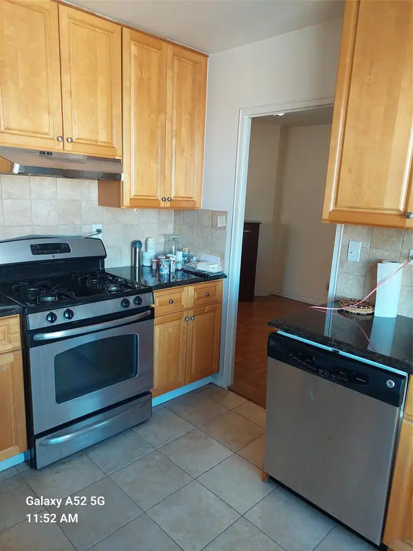 220-55 46 AVE ##6F, Bayside, NY 11361