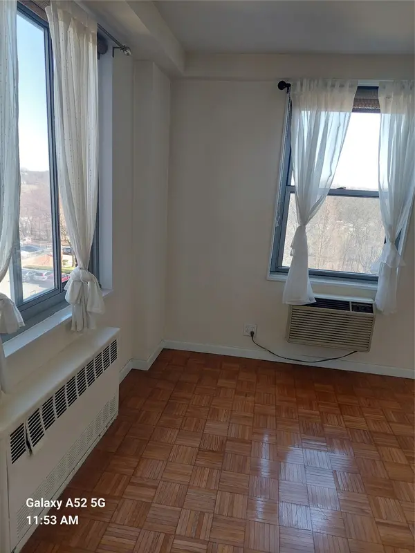 220-55 46 AVE ##6F, Bayside, NY 11361