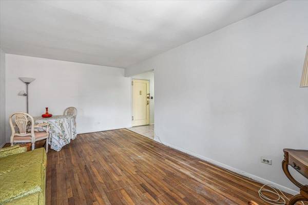 144-55 Melbourne AVE #3J, Flushing, NY 11367