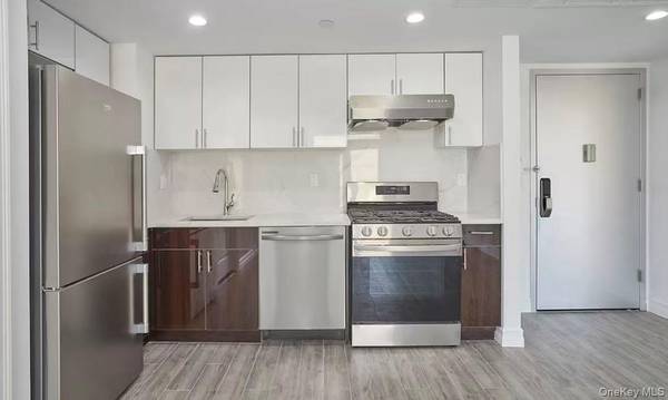 65-18 Austin ST #7B, Rego Park, NY 11374