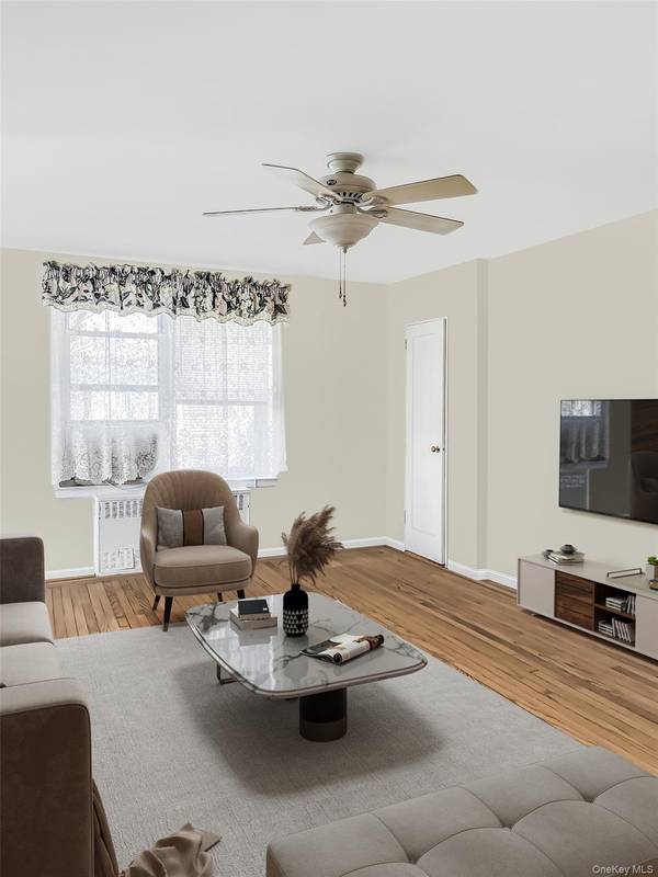 35-31 205 Street #302, Bayside, NY 11360