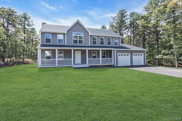 113 CURRANS RD, Middle Island, NY 11953
