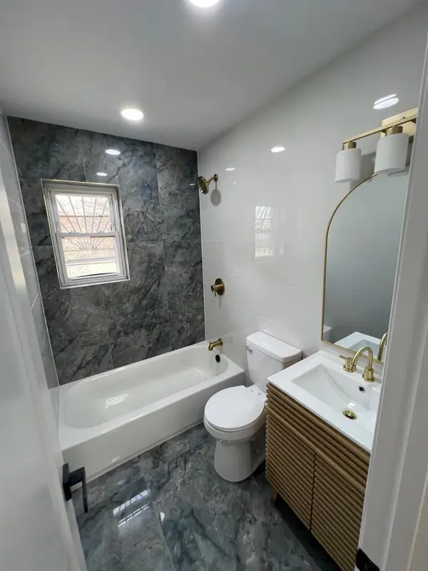 121 Legion ST, Brooklyn, NY 11212