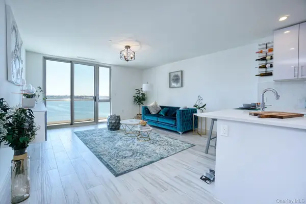 14-50 110 ST #S304, College Point, NY 11356