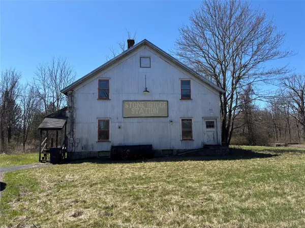 30 Wisner RD, Warwick, NY 10990