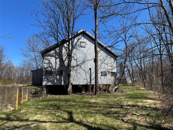 30 Wisner RD, Warwick, NY 10990