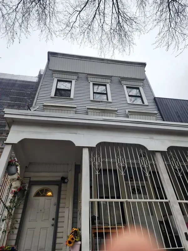 885 Pacific ST, Brooklyn, NY 11238