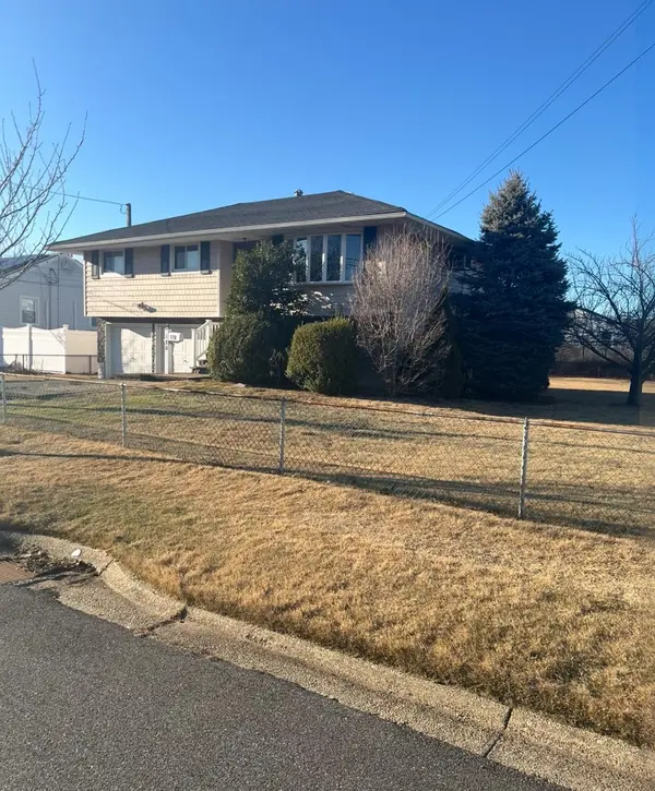 170 11th ST, West Babylon, NY 11704